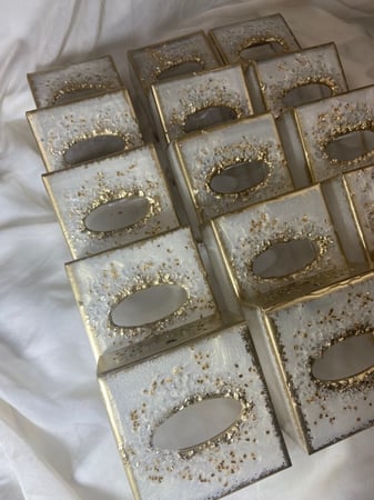 علبة مناديل ميني مربعة