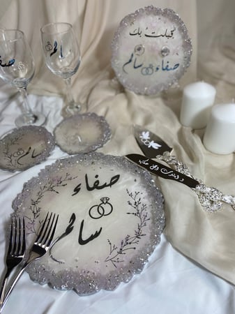 طقم ملكة مكون من 12 قطعه