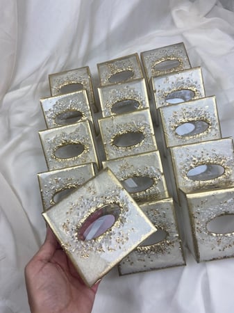 علبة مناديل ميني مربعة