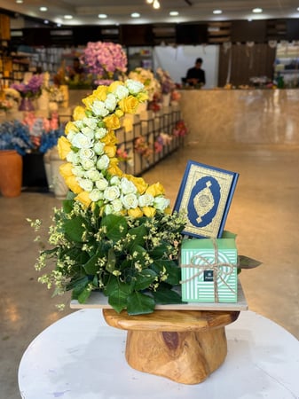 هدية ورد رمضان مع المصحف وشكلت باتشي