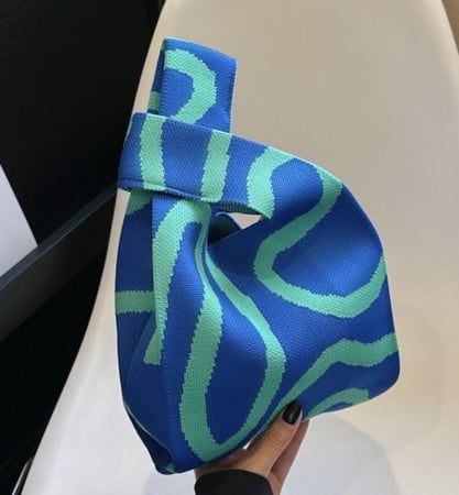 شرشف صلاه للاطفال من مكان لايف خامات مريحة وجودة عالية