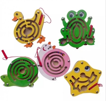 المتاهة الخشبية