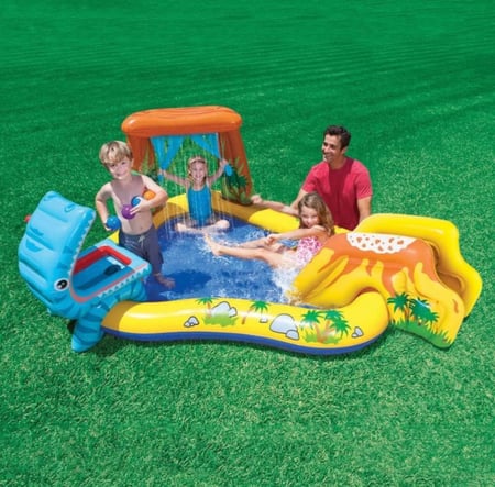 ألعاب مائية للصغار من انتكس