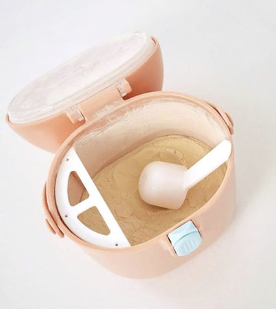 علبة حفظ الحليب المجفف