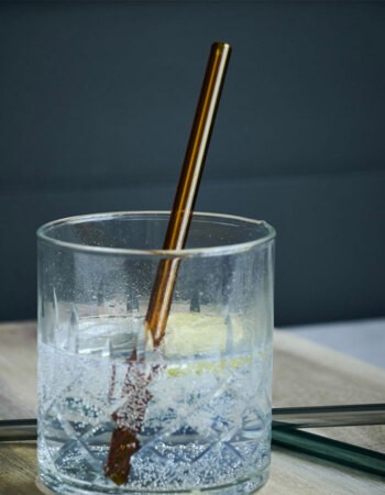 شفاط زجاجي ملون - 6 حبات