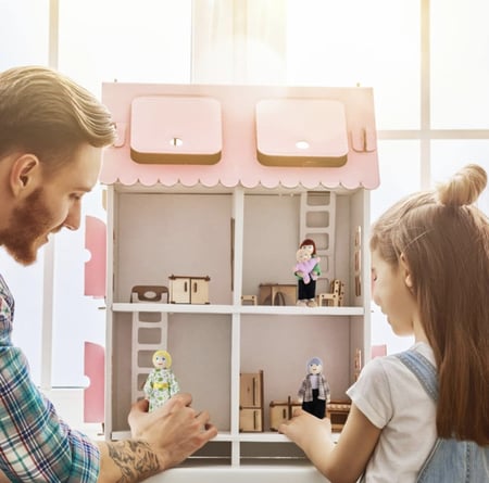 دمى خشبية العائلة