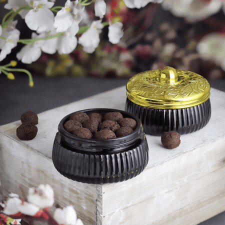 علبتين معمول زهرة المكان