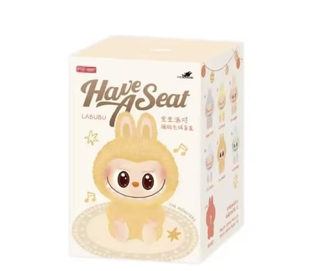 ميدالية LABUBU عشوئي