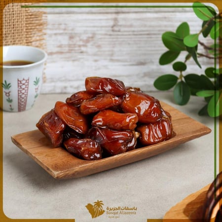 تمر خلاص القصيم 6 نجوم جامبو  مكنوز