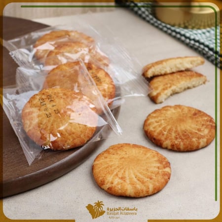 بسكويت ببودرة التمر الفاخر