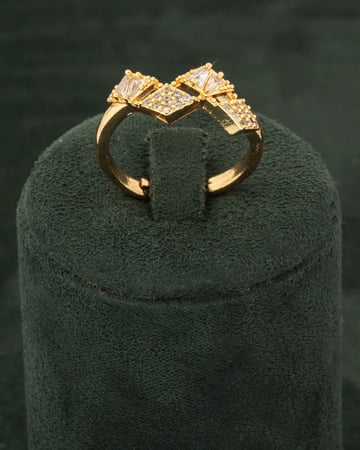 طقم زركون مع ساعة هدية راقية للنساء الانيقات