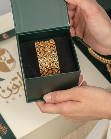 صندوق مجوهرات الملكة تشكيلة ترسم فخامتك وتكمل دلالك