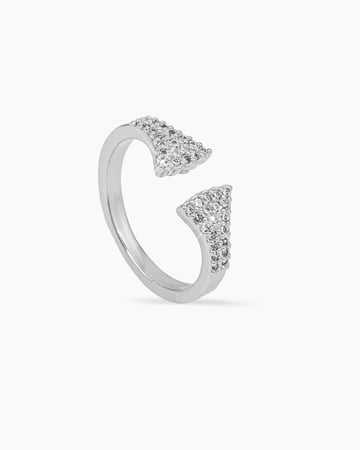 تشكيلة الهدية الملكية 6 قطع تصميم ماسي