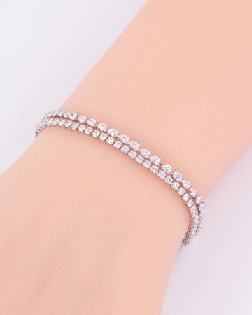 اسوارة تنس فضية