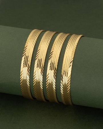 طقم بناجر صب عريضة بلمعة الذهب 2 حبة