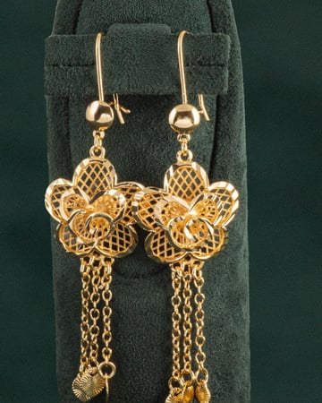 طقم اكسسوار بريق الذهب على شكل وردة الحب البراقة