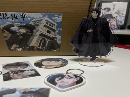 بوكس الخادم الاسود || black butler box