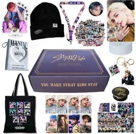 Stray kids Hyunjin box