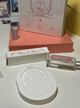 مجموعة MiHoYo TEARS OF THEMIS Gypsum Aromatherapy