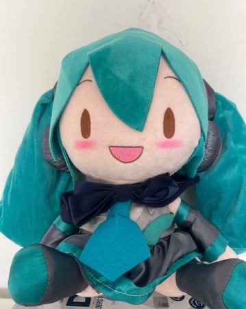 Miku دمية محشوة