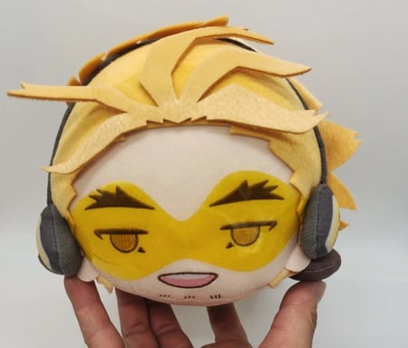 original My Hero Academia Hawks plushie | دمية ماي هيرو اكاديمي شخصية هاوكس أصليي