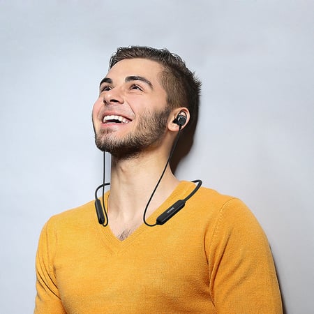 سماعة لاسلكية رياضية عازلة للضوضاء استخدام 100 ساعة - اسود - LEVORE