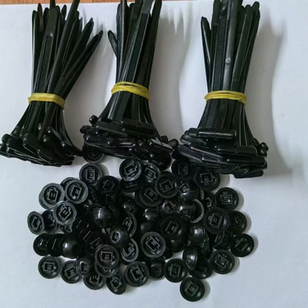 شداد بلاستيكي