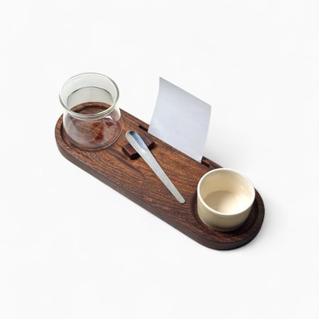 صينية محفورة بالاسم حسب الطلب باستخدام الليزر