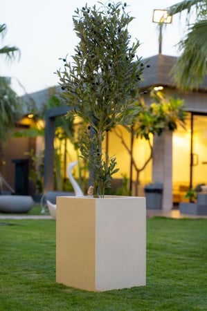 حوض زرع عامودي