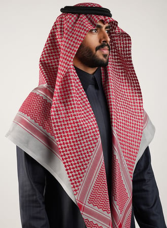 شماغ روايه دم غزال مع رمادي