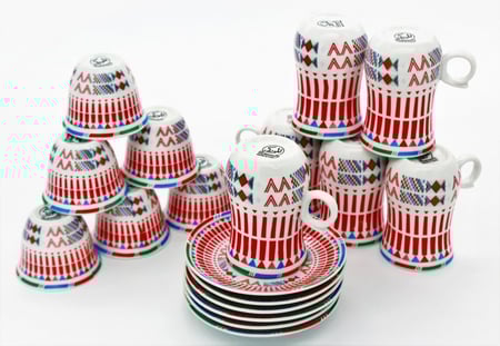 طقم فناجين عسيري احمر