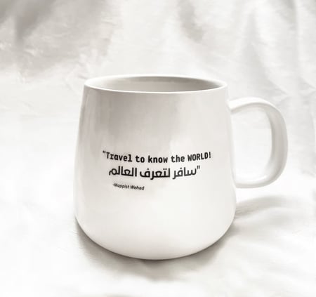 كوب خريطة العالم قابل للتلوين (بدون قلم ألوان)