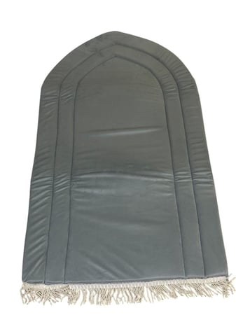 سجادة مبطنه