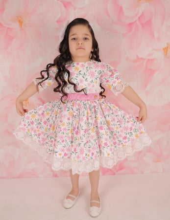 فستان مشجر ملون