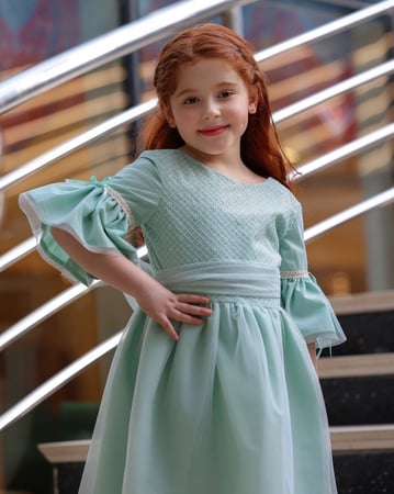 فستان تفاحي