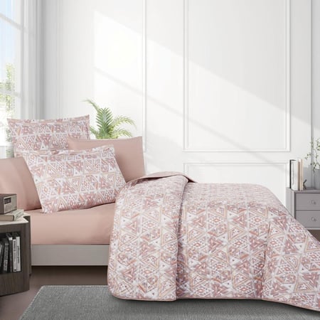 مفرش صيفي نفرين حشوة مضغوطه 6 قطع كريمي بيج - مفارش ميلين