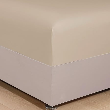 أحسن مفارش كوين صيفي فاخر جاكار مطرز 8 قطع بيج فاتح - مفارش ميلين