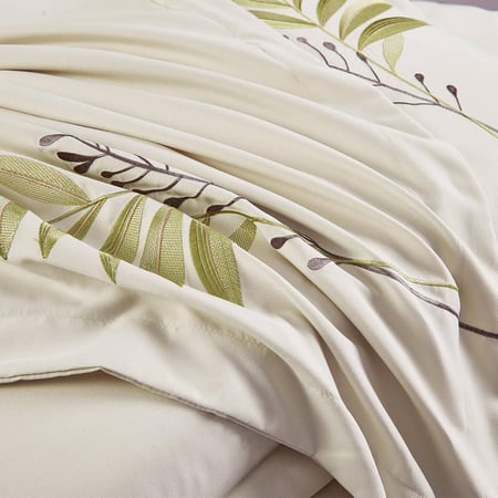 افضل مفارش صيفية نفرين مطرز 7 قطع بروتي - بيج فاتح - مفارش ميلين