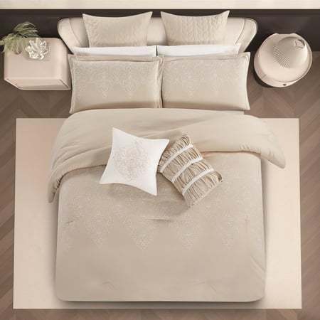 مفارش صيفي نفرين مطرز فاخر 12 قطعة - بيج - مفارش ميلين