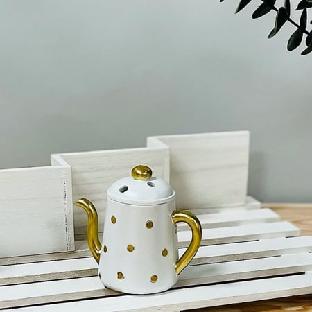 مبخرة سيراميك ابريق انتيك ابيض و ذهبي مباخر ومداخن بخور ديكورات رمضان