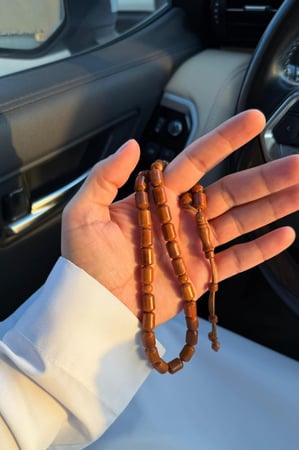 سبحة اصليه من roz