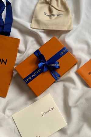 لويس فتون جلد