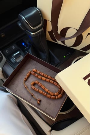 سبحة اصليه من roz