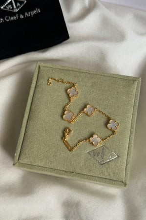 اسواره فان كليف الابيض ناعم