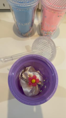 هديا مق ملون