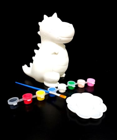 مجسم للتلوين مع مجموعة الوان وفرشاة على شكل ديناصور