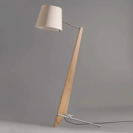 مصباح أرضي خشبي بتصميم كلاسيكي