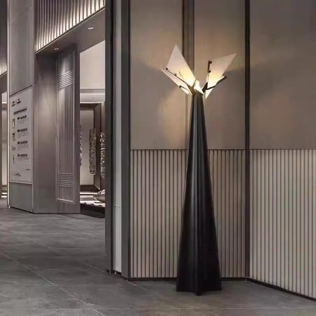 مصباح أرضي رخامي بتصميم هندسي