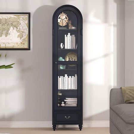 خزانة  كلاسيكية باللون الاسود