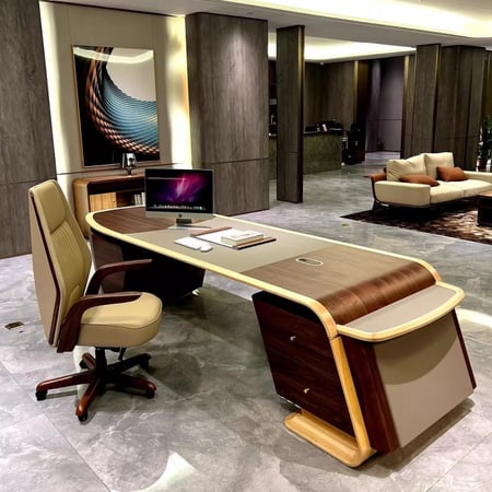 مكتب ملكي إيطالي فاخر (خشب الدردار)